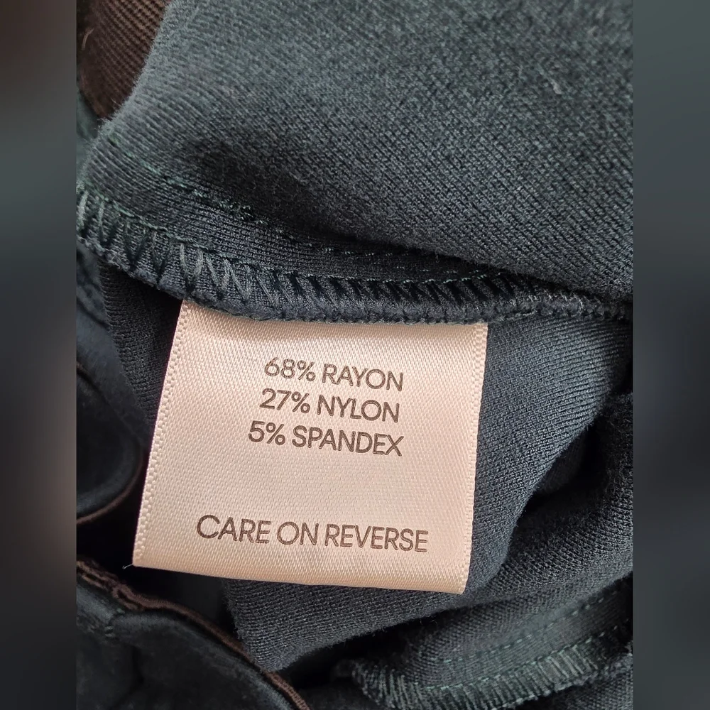 Calvin Klein Size 12 Pine Green Pull-On Ponte Pants Office Cd-2174